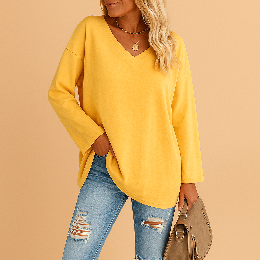 Women’s summer top with a round neckline and loose fit, suitable for casual outings, warm days, and stylish summer outfits.