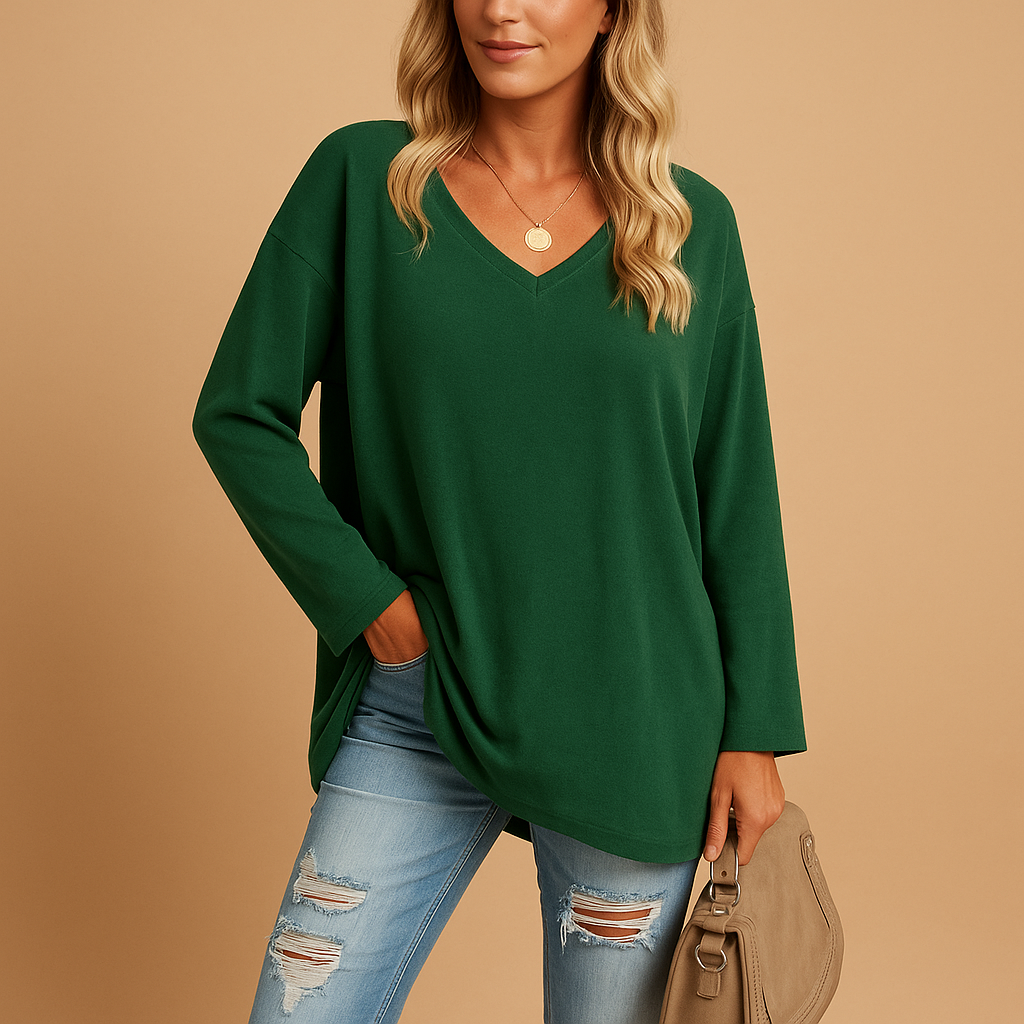 Women’s summer top with a round neckline and loose fit, suitable for casual outings, warm days, and stylish summer outfits.
