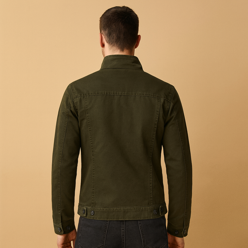 Men’s biker jacket with long sleeves and a bold design, suitable for casual outfits, everyday wear, and evening looks.