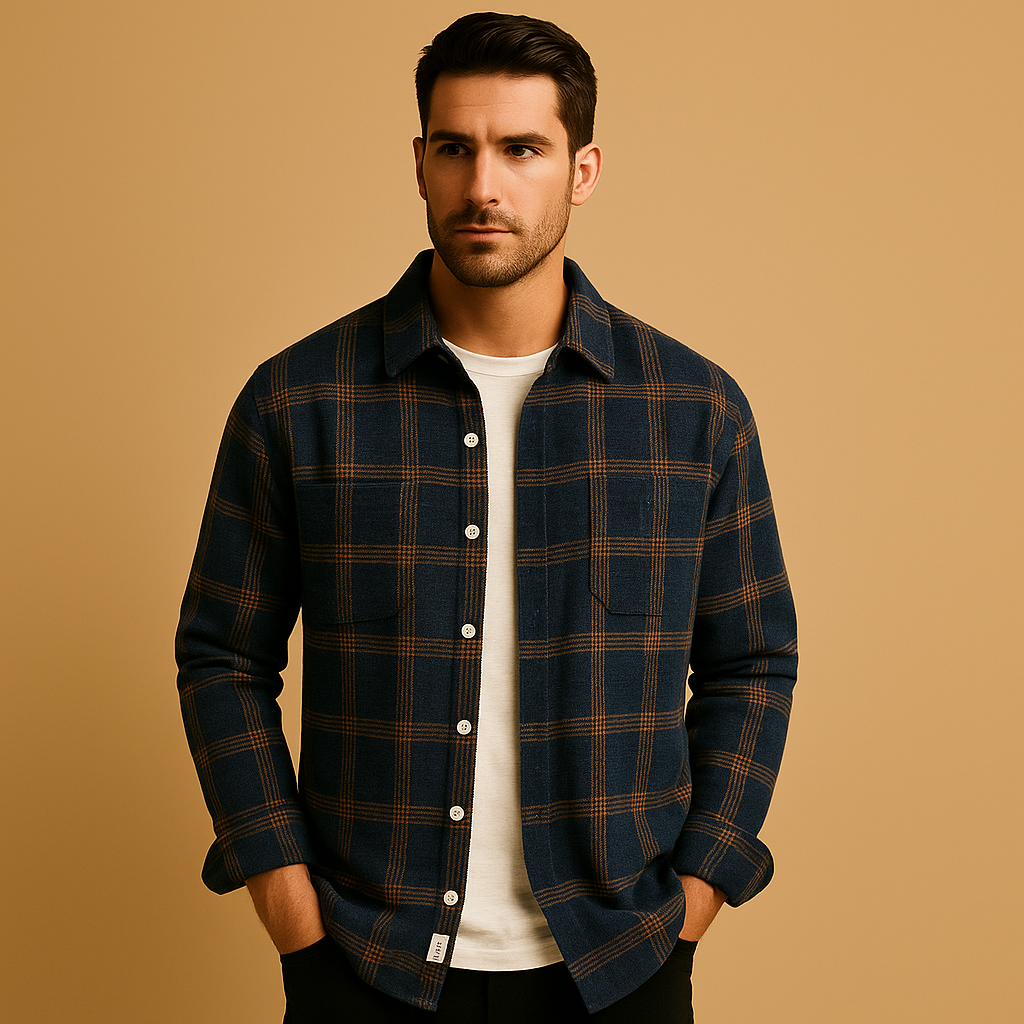 Men’s casual checkered shirt with folded collar and button closure, perfect for casual days and relaxed gatherings.