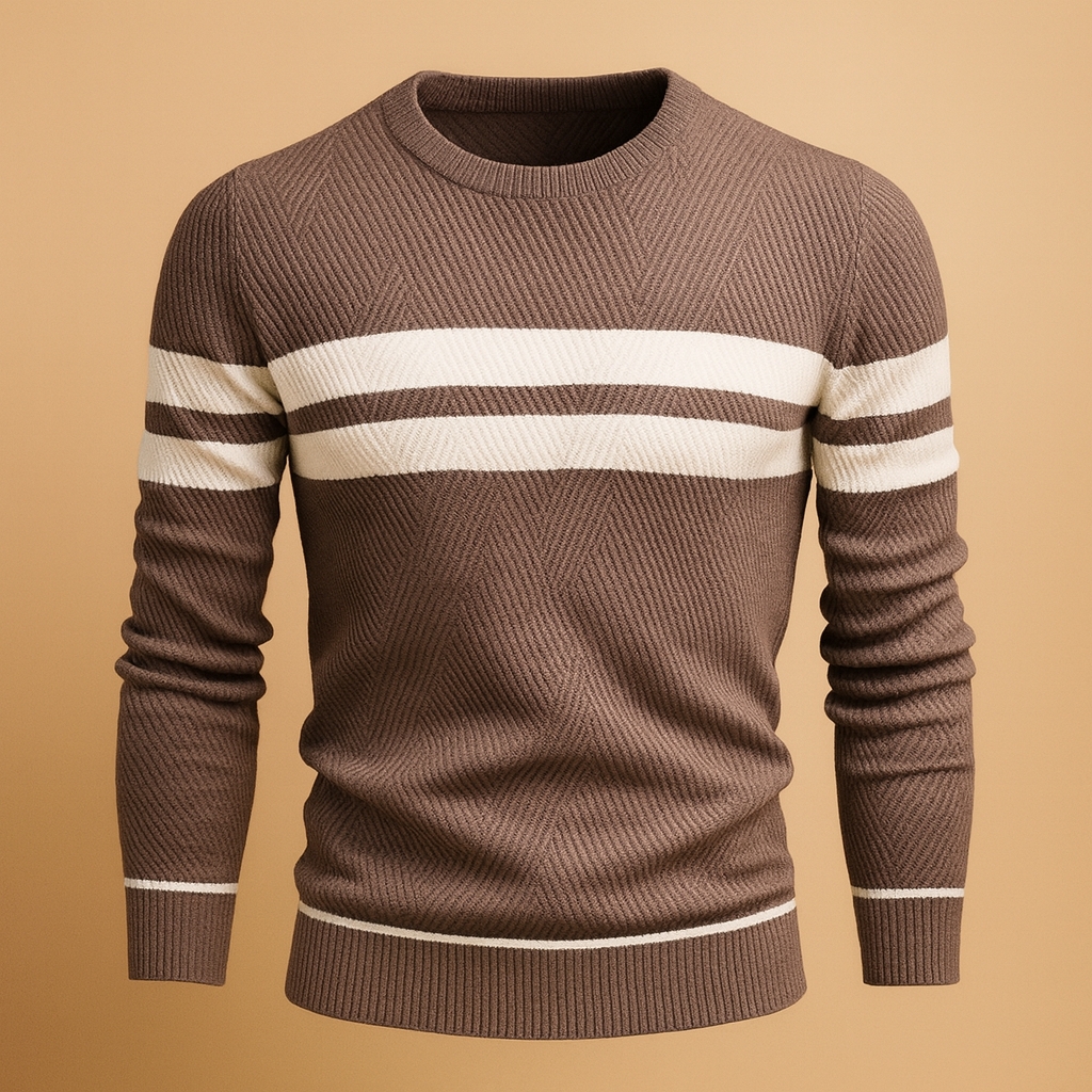 Casual round-neck sweater for men with soft fabric and comfortable fit, perfect for autumn and winter casual or everyday wear.