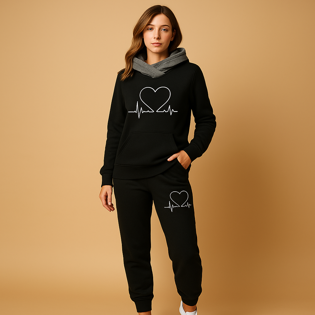 Stylish jogging set for women with relaxed-fit jacket and jogger pants, perfect for casual wear, city walks, or relaxing at home.